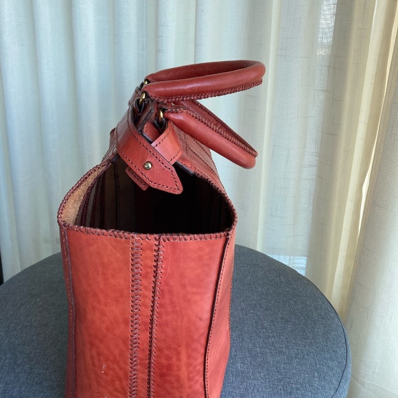 Handsewn Genuine Leather Bag - Picture 2 of 6